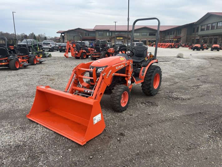 Kubota B2401DT compact tractor
